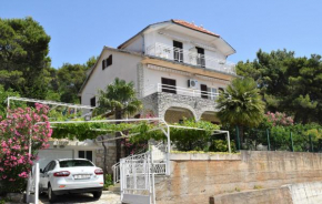 Apartmani Njegovan, Tisno